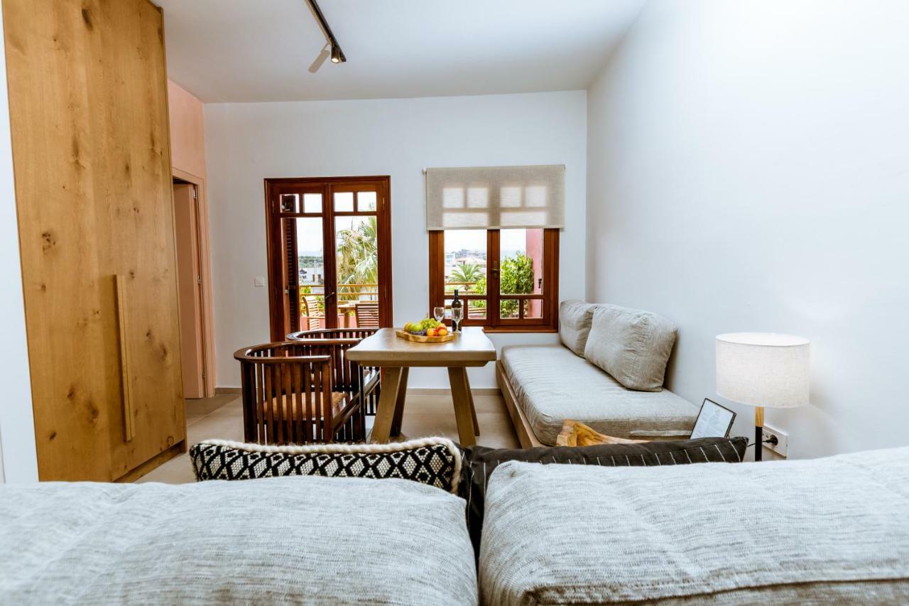 Anais Suites Kato Daratso Exterior foto